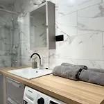 Kameralny Z Balkonem Appartement