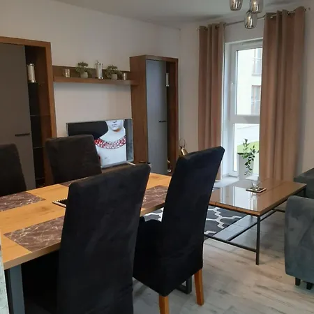 Kameralny Z Balkonem Apartment *