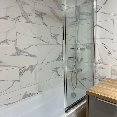 Kameralny Z Balkonem Apartman