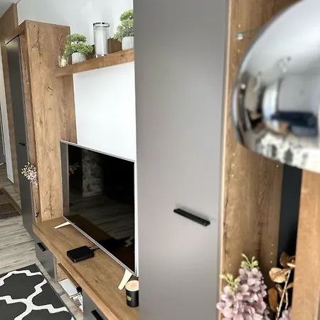 Kameralny Z Balkonem * شتشتنو