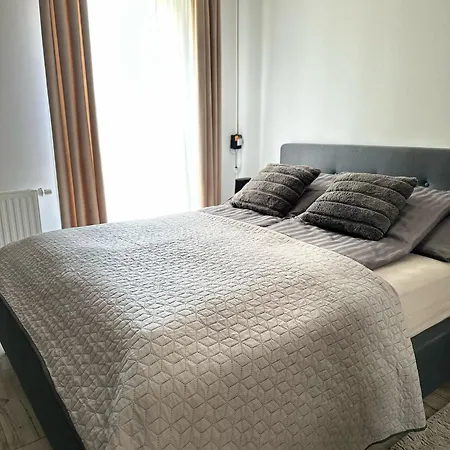 Kameralny Z Balkonem شقة *